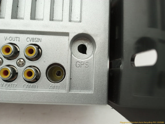 Hummer H3 Aftermarket Radio Audio Player