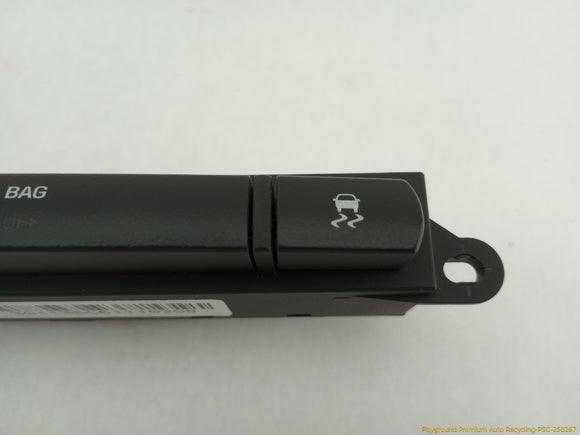 Hummer H3 Transfer Case Control Switch