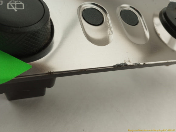 Hummer H3 Center Dashboard Radio Bezel Trim