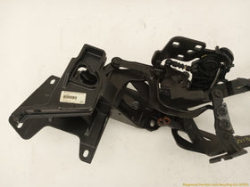 Mercedes SLK280 Passenger Right Convertible Top Hinge - 0