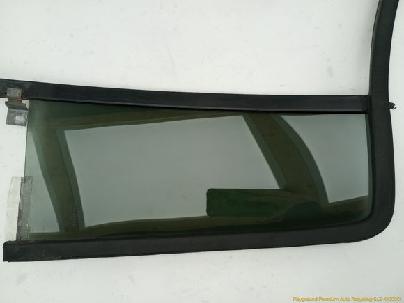 Jeep Liberty Passenger Right Rear Door Vent Glass