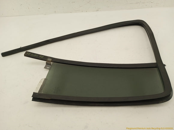 Jeep Liberty Passenger Right Rear Door Vent Glass