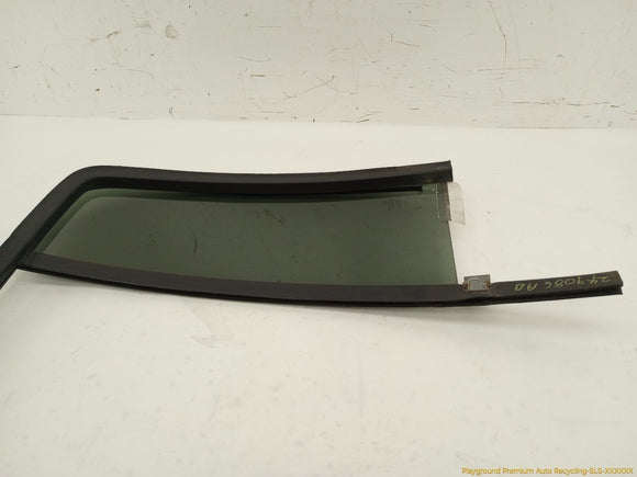 Jeep Liberty Passenger Right Rear Door Vent Glass