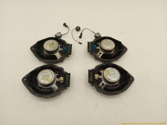 Hummer H3 Set Of 7 Audio Speakers