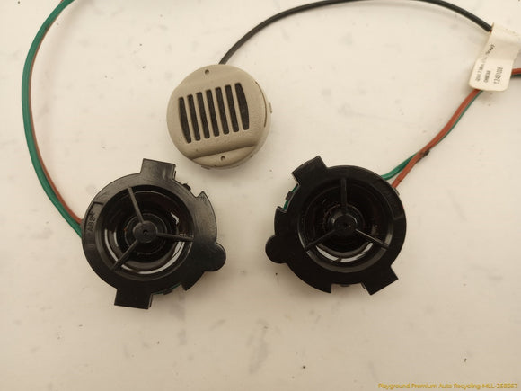 Hummer H3 Set Of 7 Audio Speakers