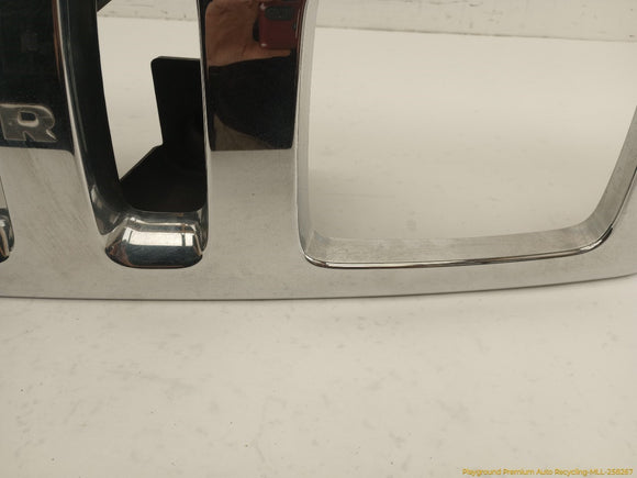 Hummer H3 Front Bumper Upper Grille