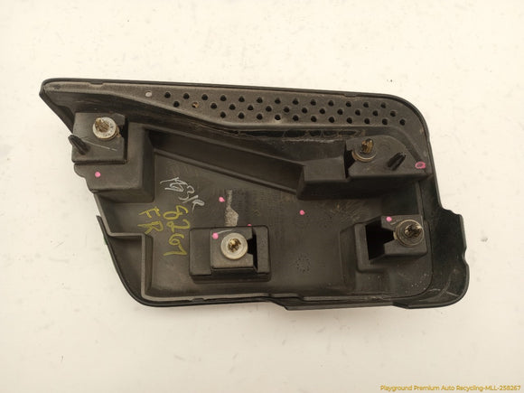 Hummer H3 Passenger Right Fender Cowl Cap