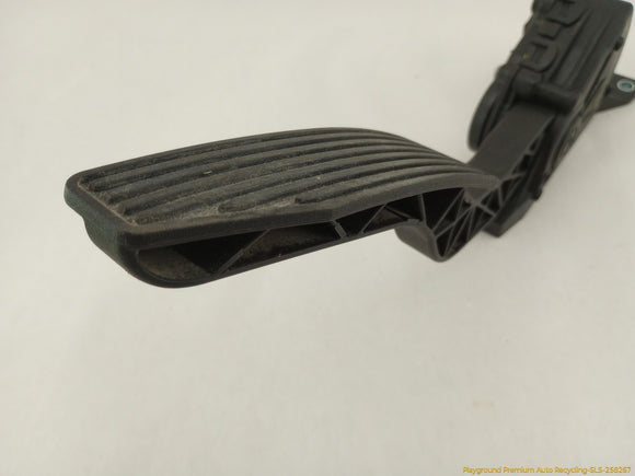 Hummer H3 Accelerator Gas Pedal