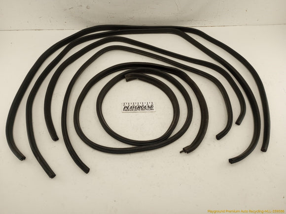 Hummer H3 Set Of 4 Door Seal Weatherstrips