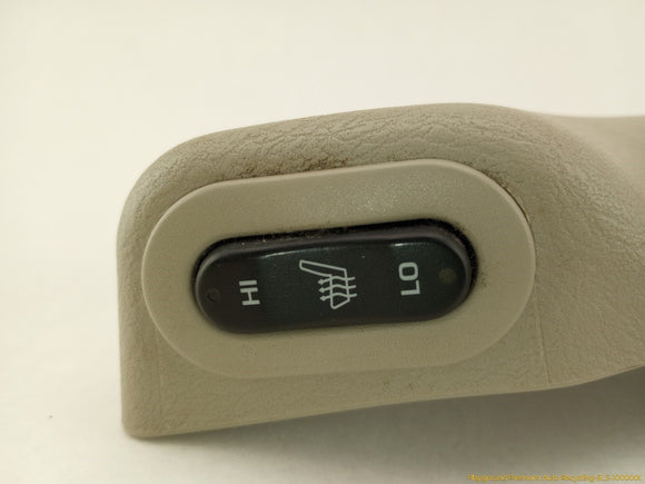 Jeep Liberty Passenger Right Front Lower Seat Trim Switch