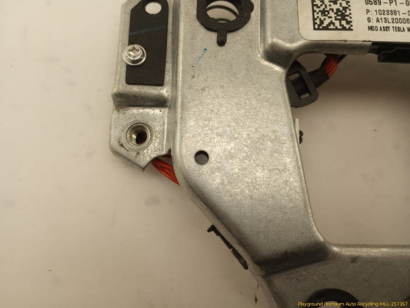Tesla Model S Steering Wheel Retainer Bracket