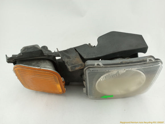 Hummer H3 Passenger Right Head Lamp And Corner Light