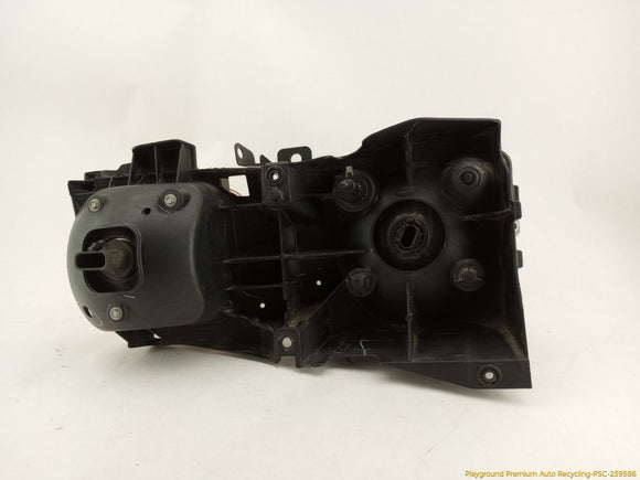 Hummer H3 Driver Left Head Lamp & Corner Light