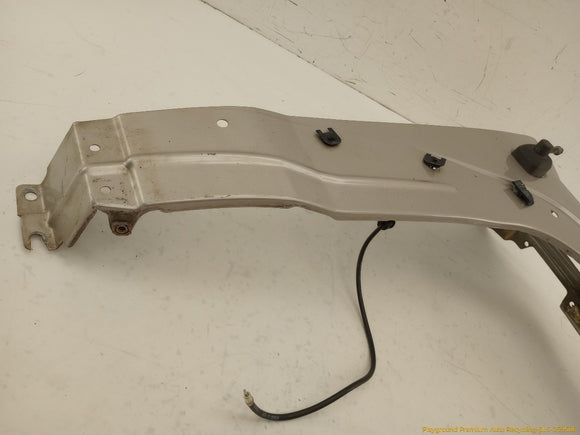 Hummer H3 Passenger Right Front Fender