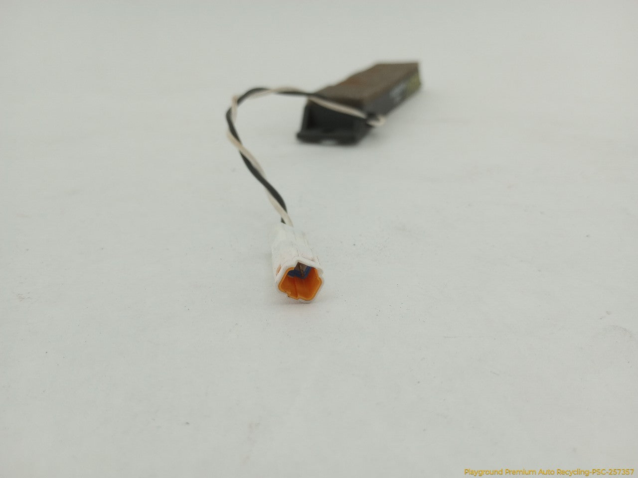 Tesla Model S Keyless Entry Antenna Module | Playground PAR