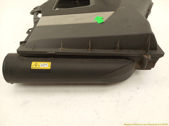 Mercedes SLK280 Engine Air Intake Cleaner Box Cover