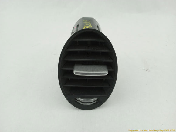 Mercedes SLK280 Pair Of Dashboard Air Vents