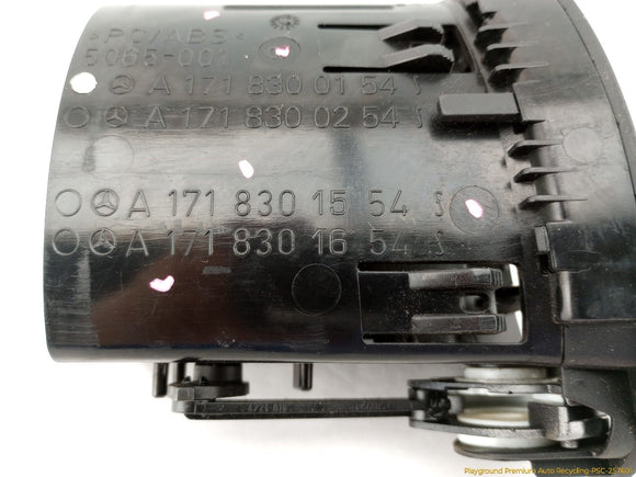 Mercedes SLK280 Pair Of Dashboard Air Vents