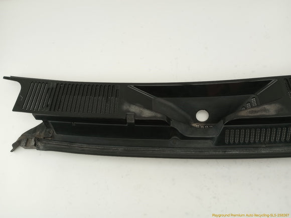 Hummer H3 Cowl Vent Panel