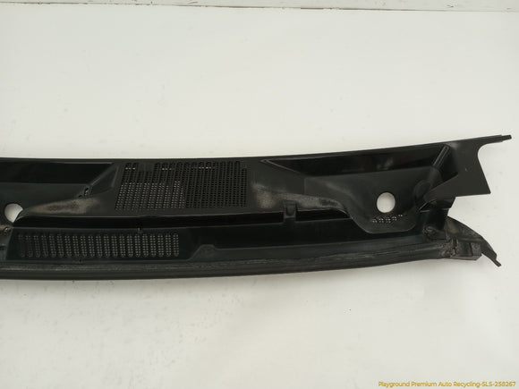 Hummer H3 Cowl Vent Panel