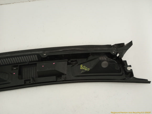 Hummer H3 Cowl Vent Panel