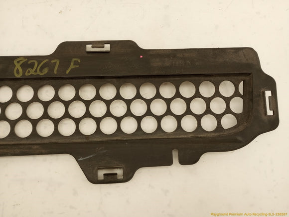 Hummer H3 Front Bumper Lower Grille