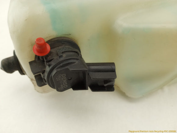 Hummer H3 Windshield Washer Reservoir