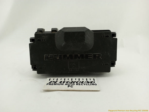 Hummer H3 Engine Fuse Box
