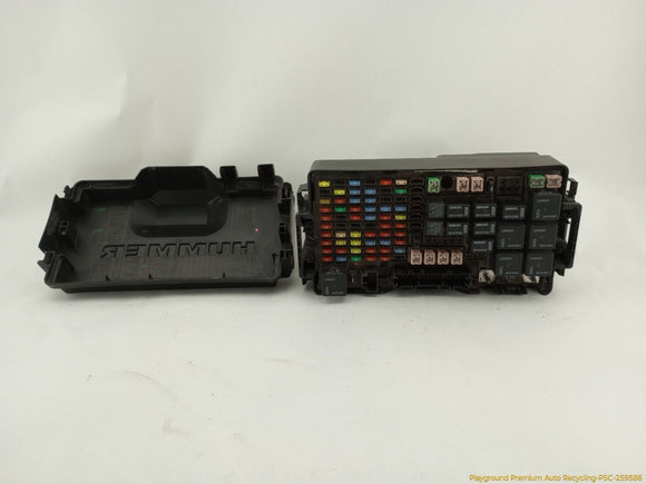 Hummer H3 Engine Fuse Box