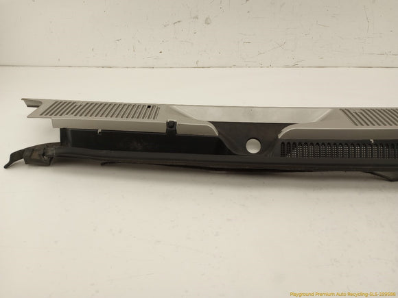 Hummer H3 Cowl Vent Panel