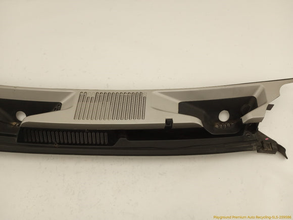 Hummer H3 Cowl Vent Panel