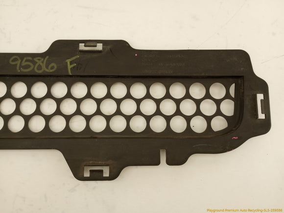 Hummer H3 Front Bumper Lower Grille