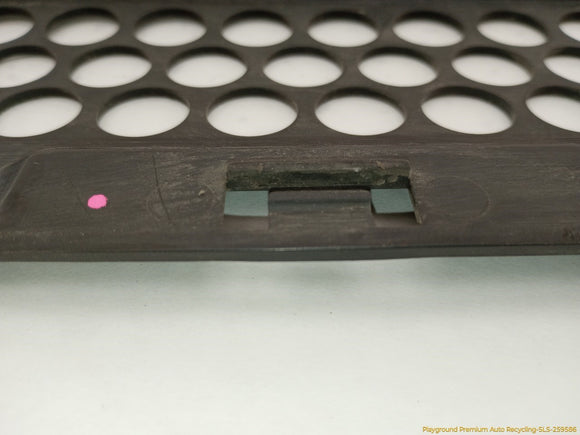 Hummer H3 Front Bumper Lower Grille