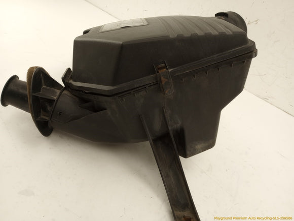 Hummer H3 Air Cleaner Box Housing