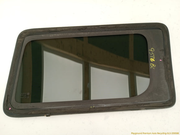 Hummer H3 Driver Left Rear Quarter Glass