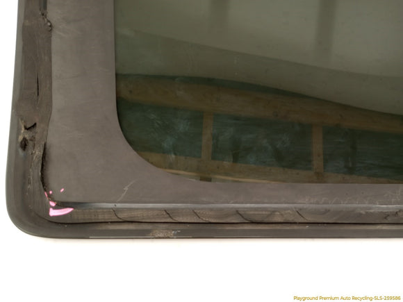 Hummer H3 Passenger Right Rear Quarter Glass