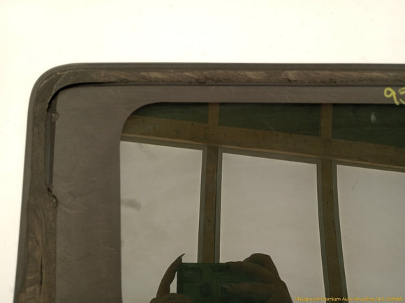 Hummer H3 Passenger Right Rear Quarter Glass