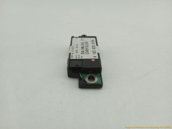Chrysler Crossfire Antenna Amplifier