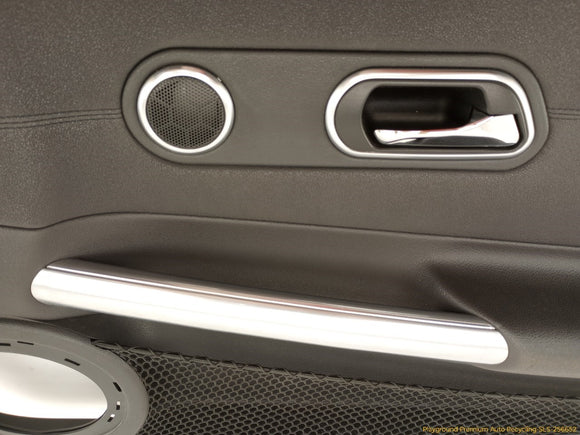 Chrysler Crossfire Passenger Right Front Door Trim