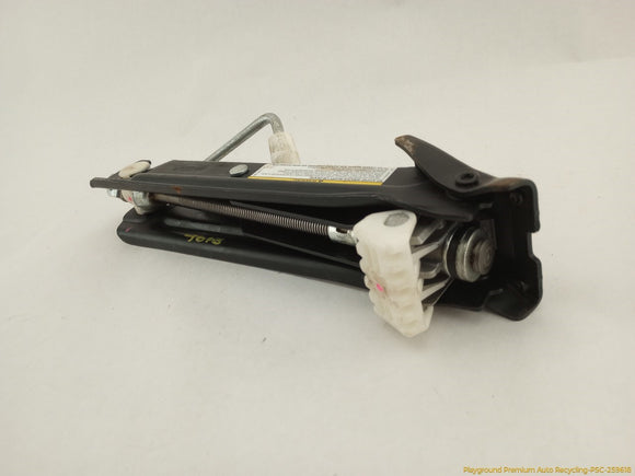 Chrysler Crossfire Vehicle Jack & Lug Wrench