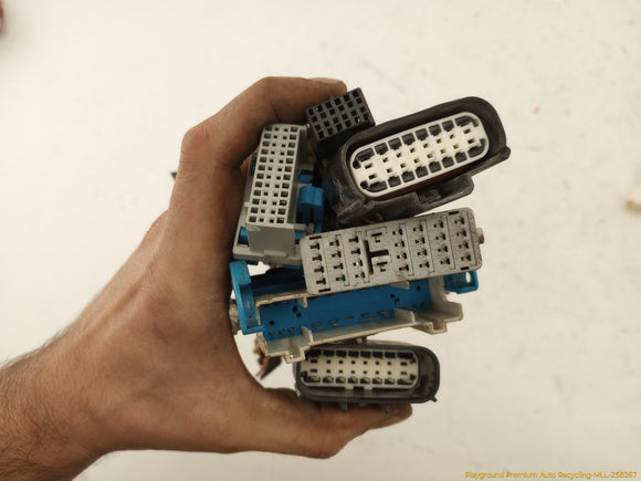 Hummer H3 Vehicle Wiring Pigtails