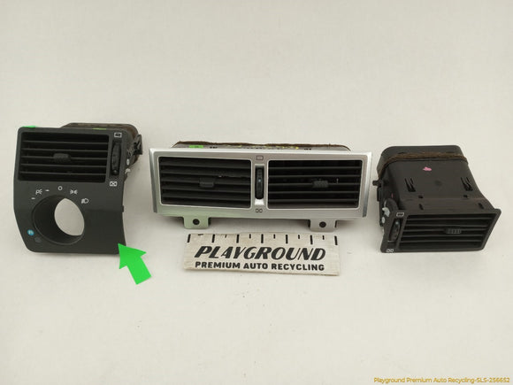 Chrysler Crossfire Set Of 3 Dash Air Vents
