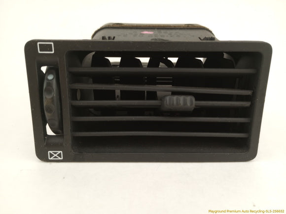 Chrysler Crossfire Set Of 3 Dash Air Vents