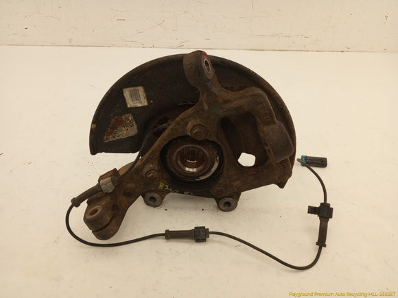 Hummer H3 Driver Left Front Spindle Knuckle Hub