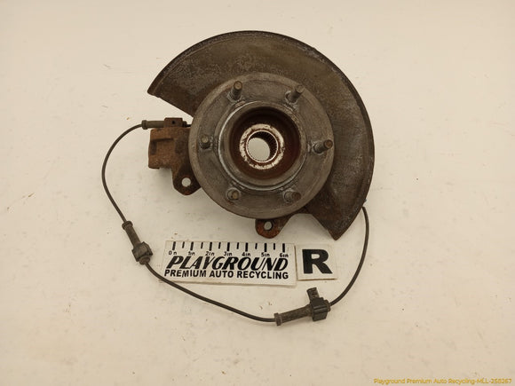 Hummer H3 Passenger Right Front Spindle Knuckle Hub