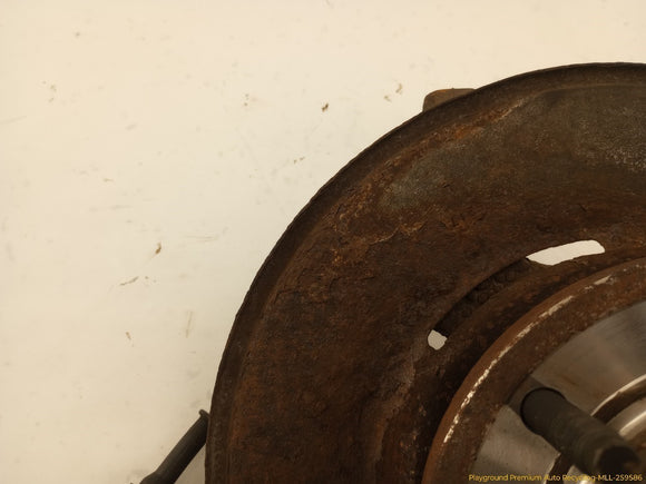 Hummer H3 Driver Left Front Spindle Knuckle Hub