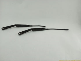 Chrysler Crossfire Pair Of Windshield Wiper Arms - 0