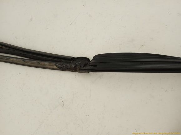 Chrysler Crossfire Windshield Seal Weatherstrip