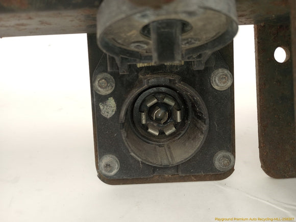 Hummer H3 Rear Bumper Trailer Hitch