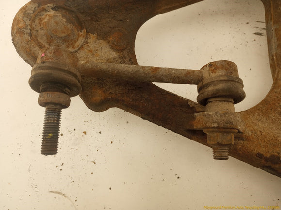 Hummer H3 Pair Of Front Lower Control Arms